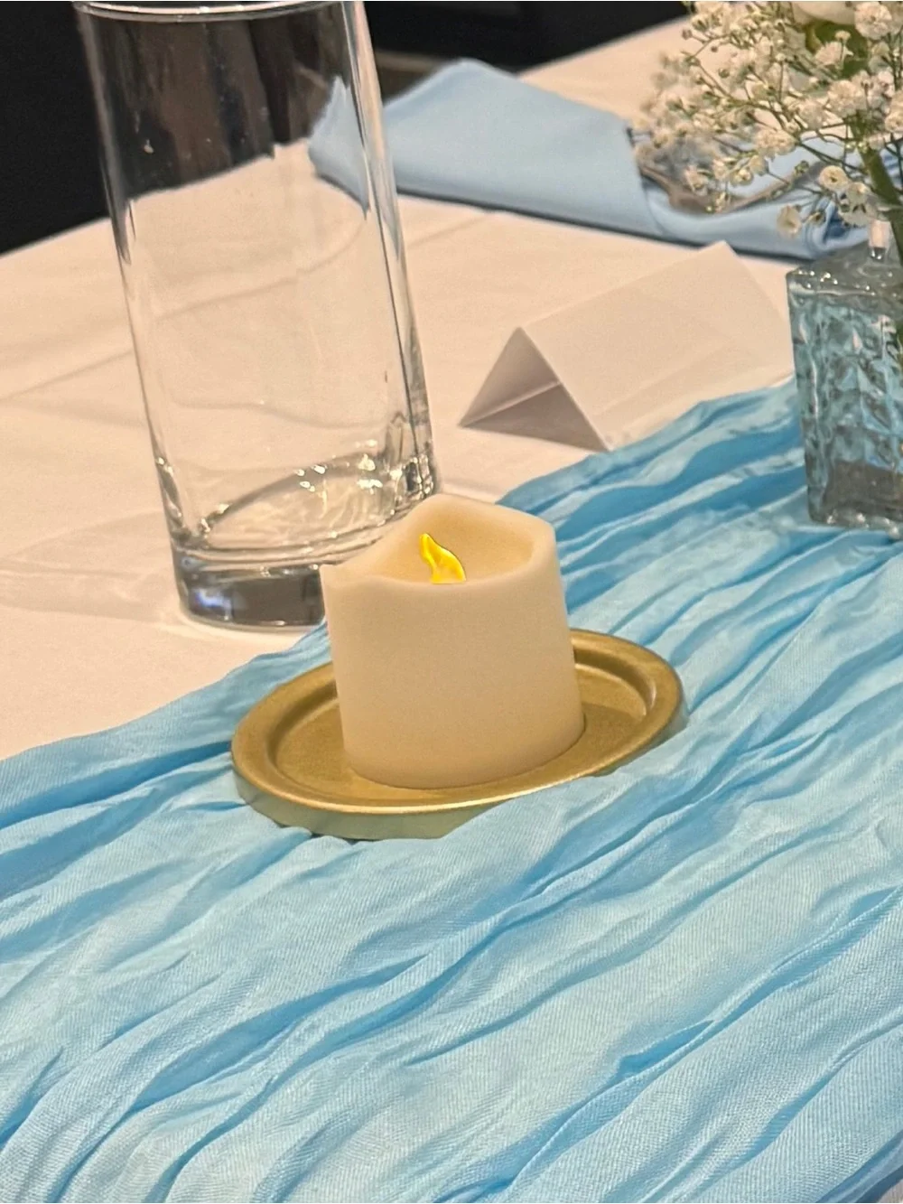 30 Gold Pillar Candle Plates